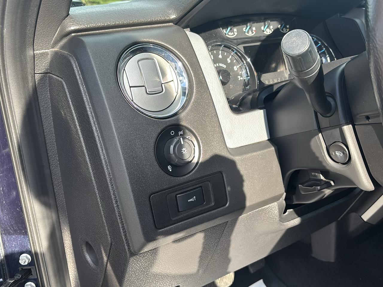 Ford F-150 4WD SuperCab 145" XL 2014