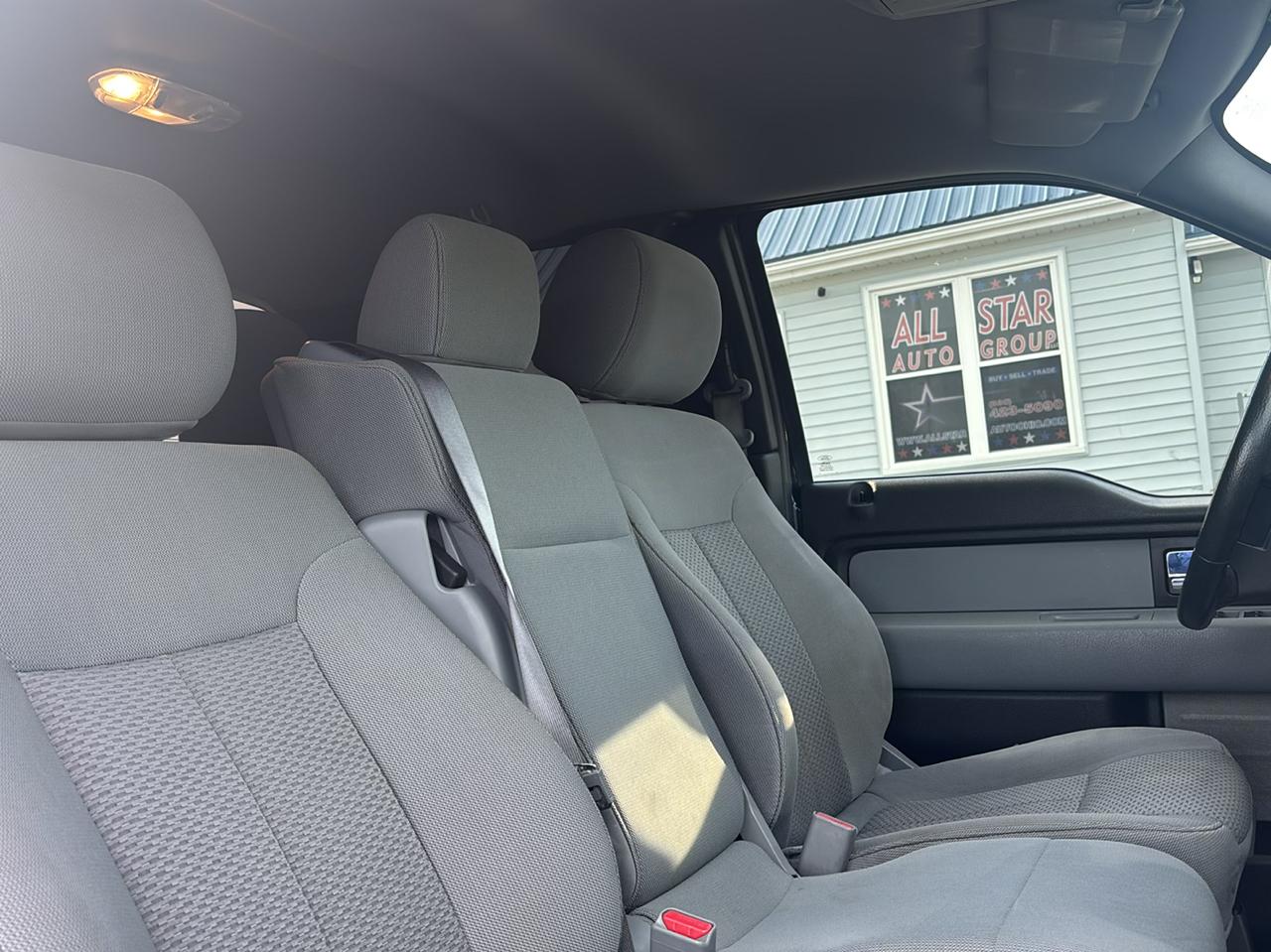 Ford F-150 4WD SuperCab 145" XL 2014