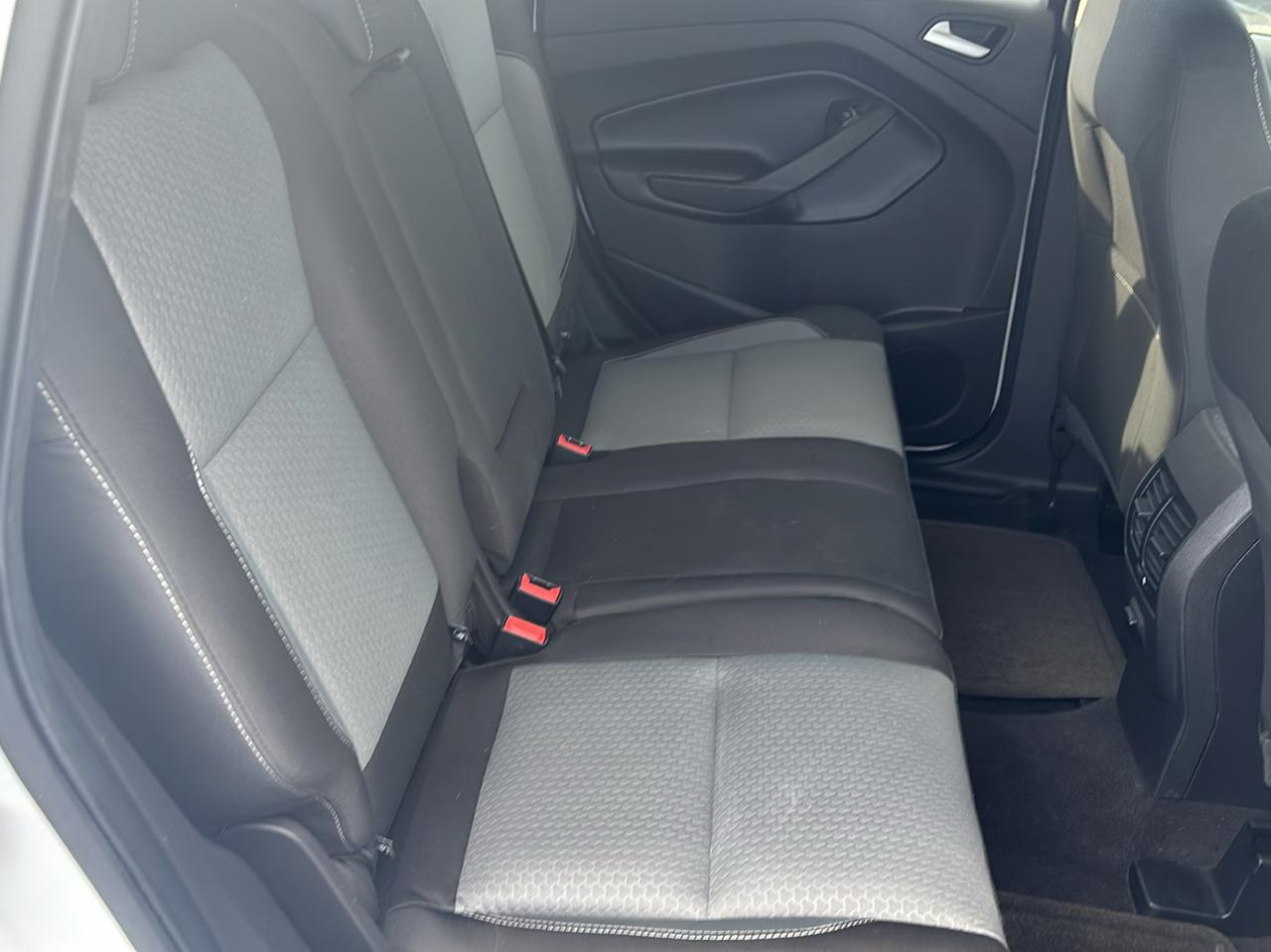 Ford Escape SE FWD 2019
