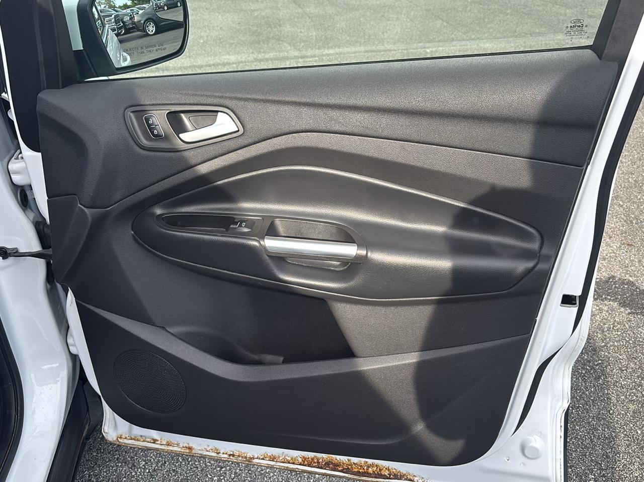Ford Escape SE FWD 2019