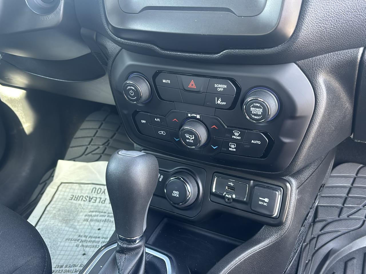 Jeep Renegade Jeepster 4x4 2021