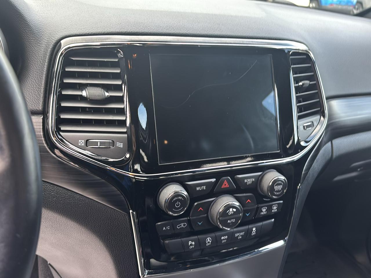Jeep Grand Cherokee Laredo E 4x4 2019