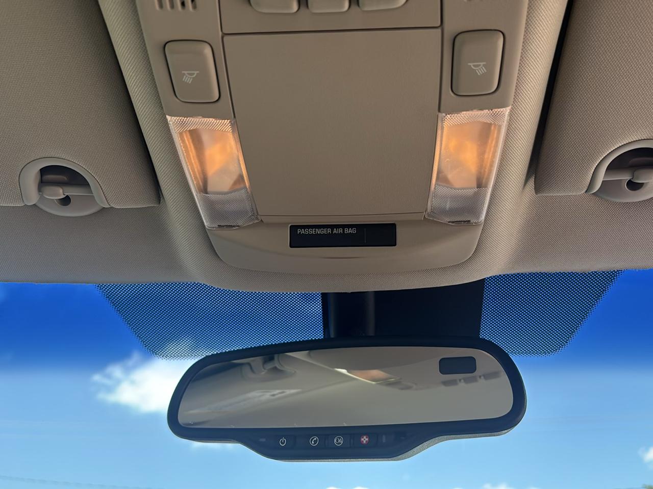 Buick Lucerne 4dr Sdn CXS 2006