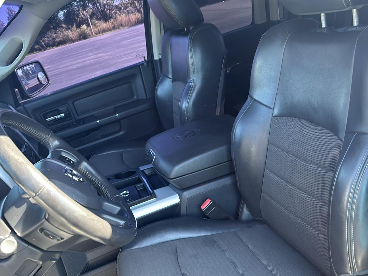RAM 1500 4WD Quad Cab 140.5" Sport 2012