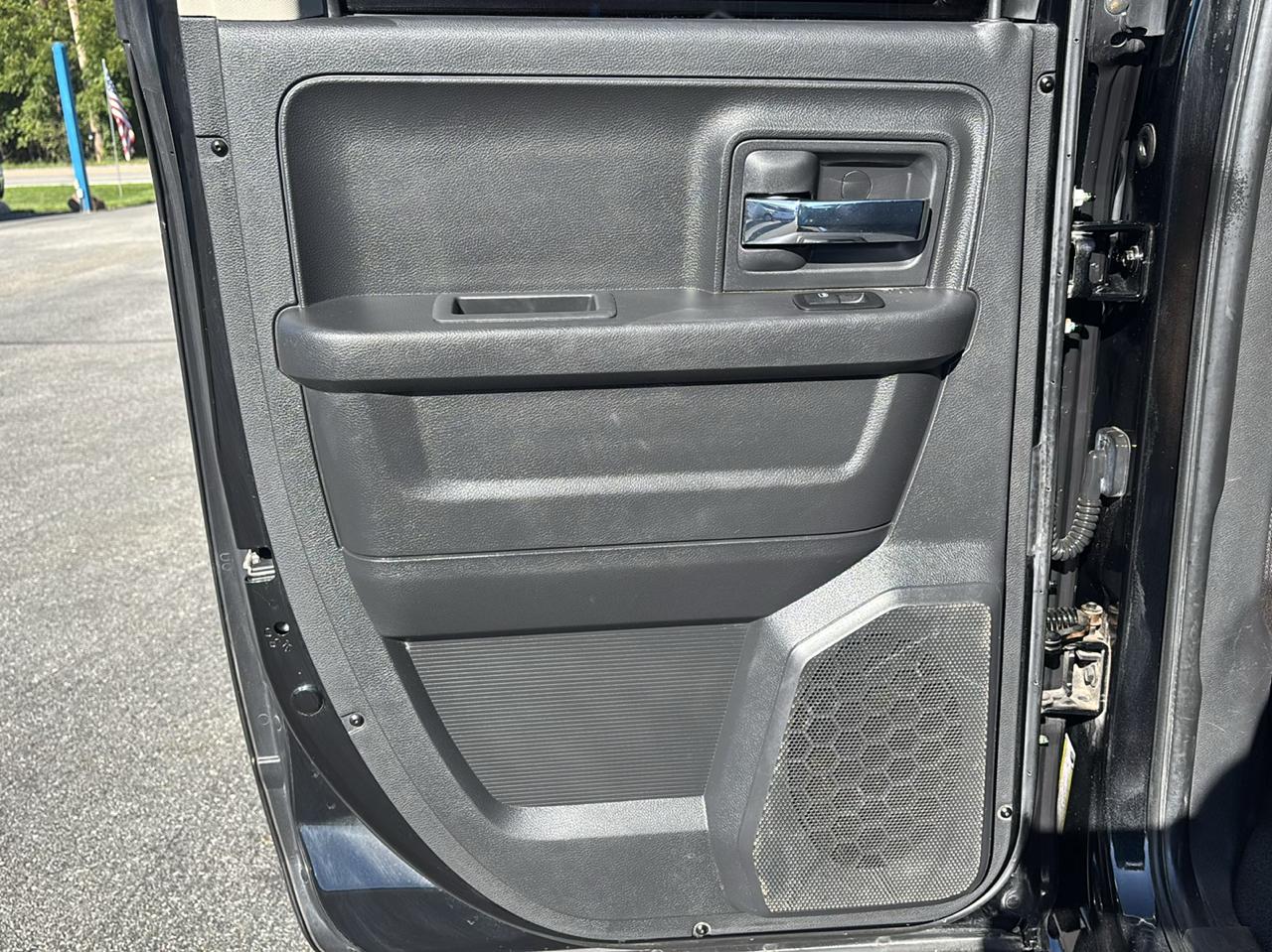 RAM 1500 4WD Quad Cab 140.5" Sport 2012