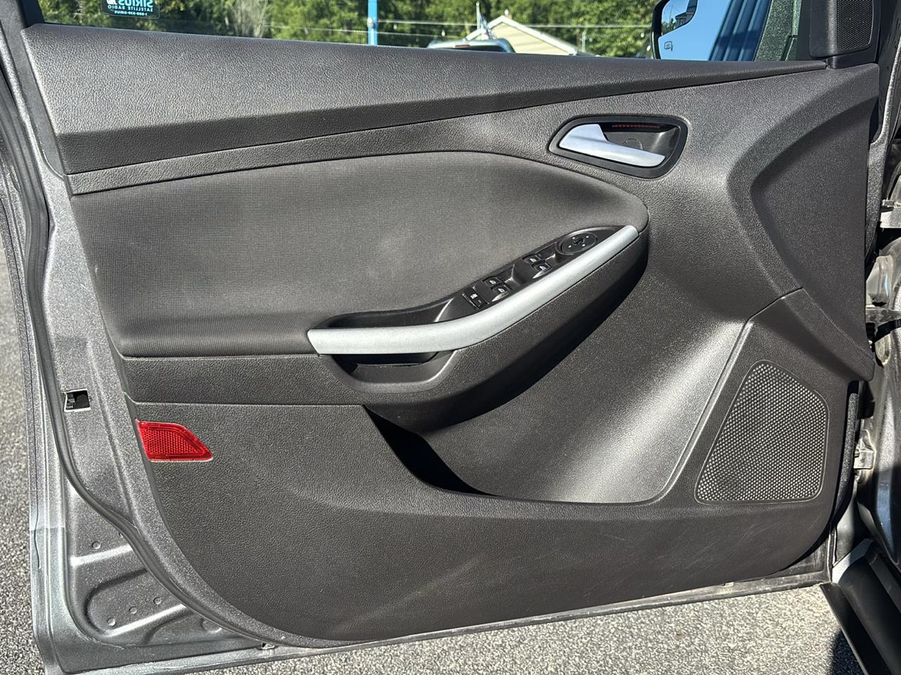 Ford Focus 4dr Sdn SE 2014