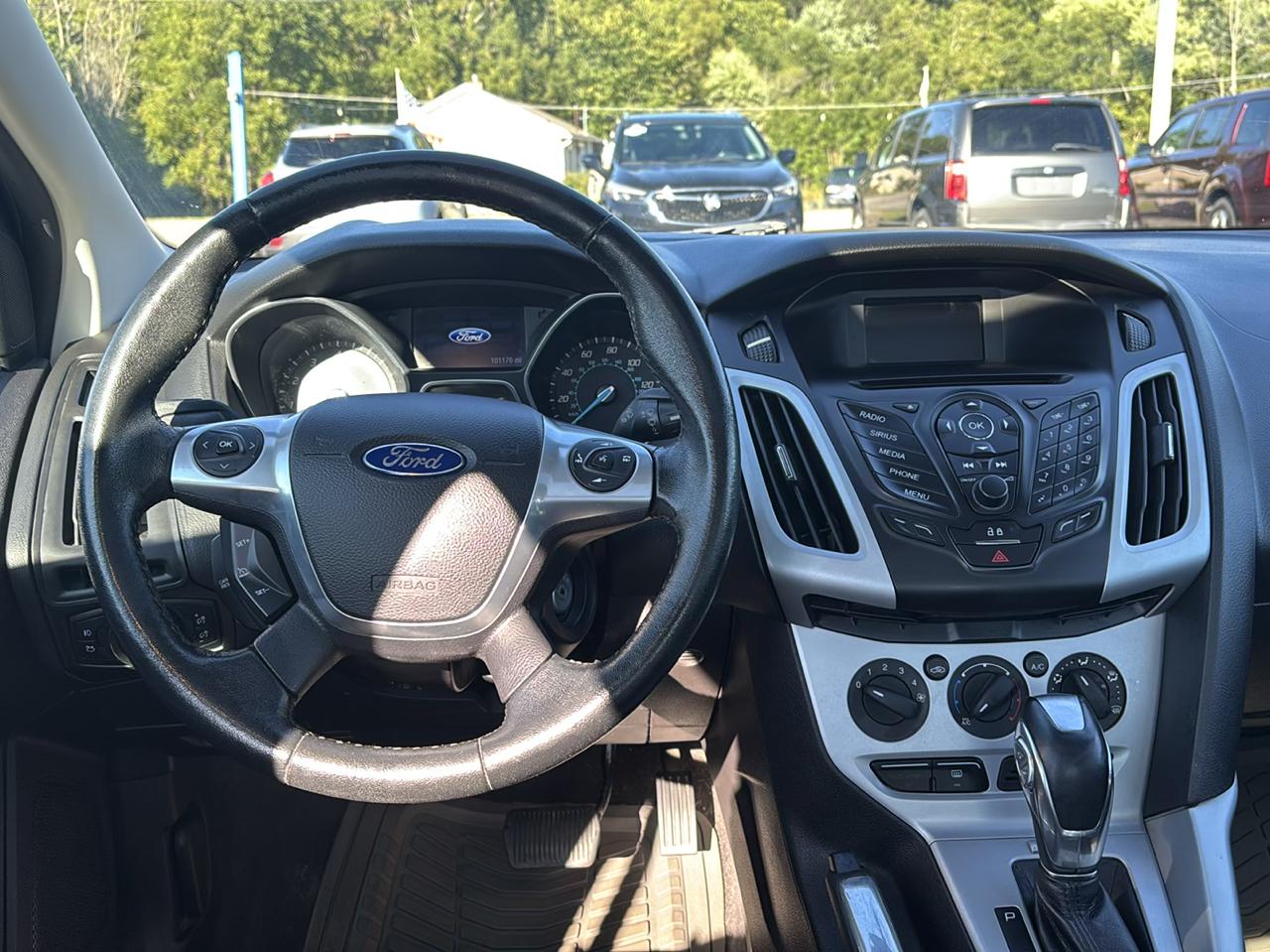 Ford Focus 4dr Sdn SE 2014