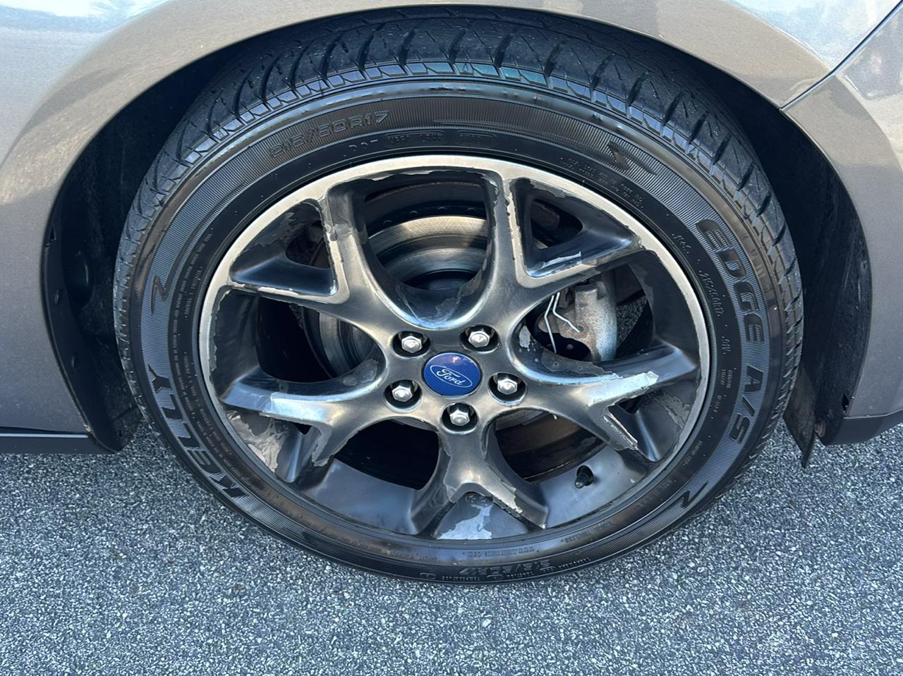 Ford Focus 4dr Sdn SE 2014