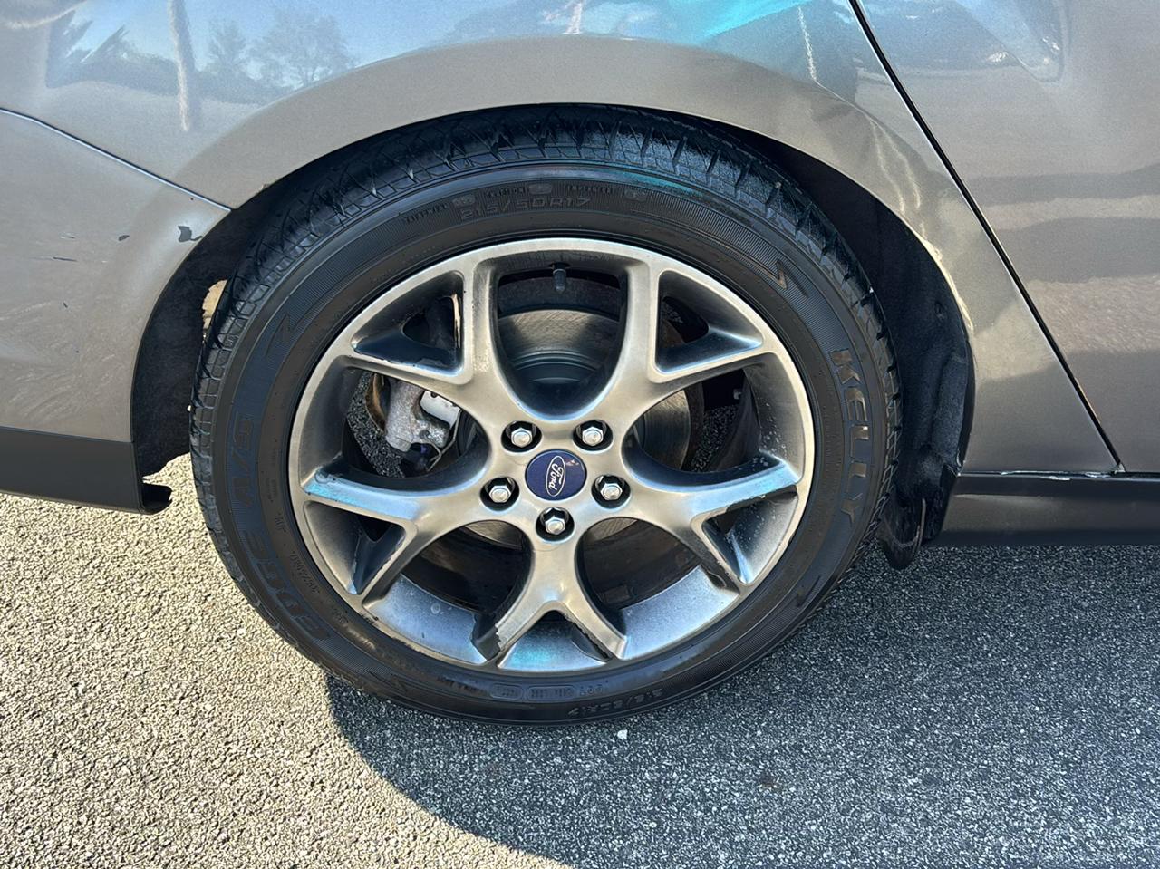 Ford Focus 4dr Sdn SE 2014