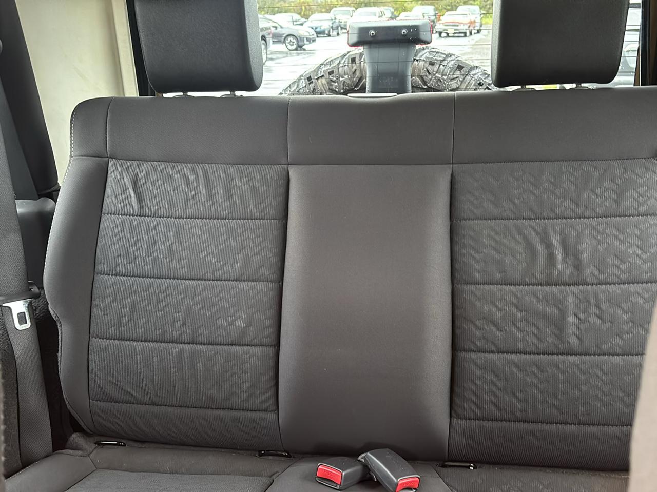 Jeep Wrangler 4WD 2dr Mountain 2010