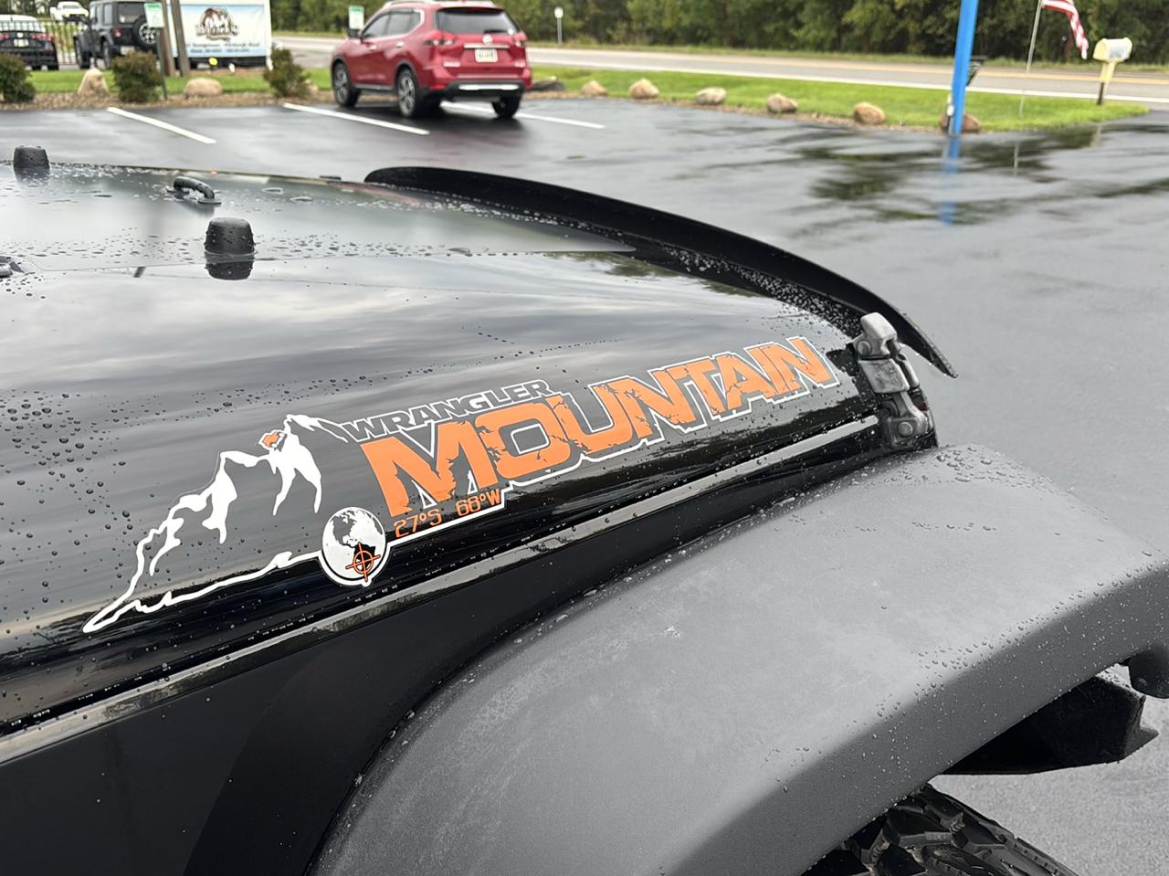 Jeep Wrangler 4WD 2dr Mountain 2010