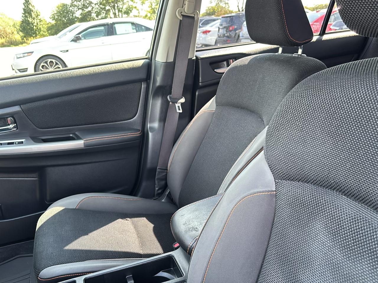 Subaru Crosstrek 5dr CVT 2.0i Premium 2016