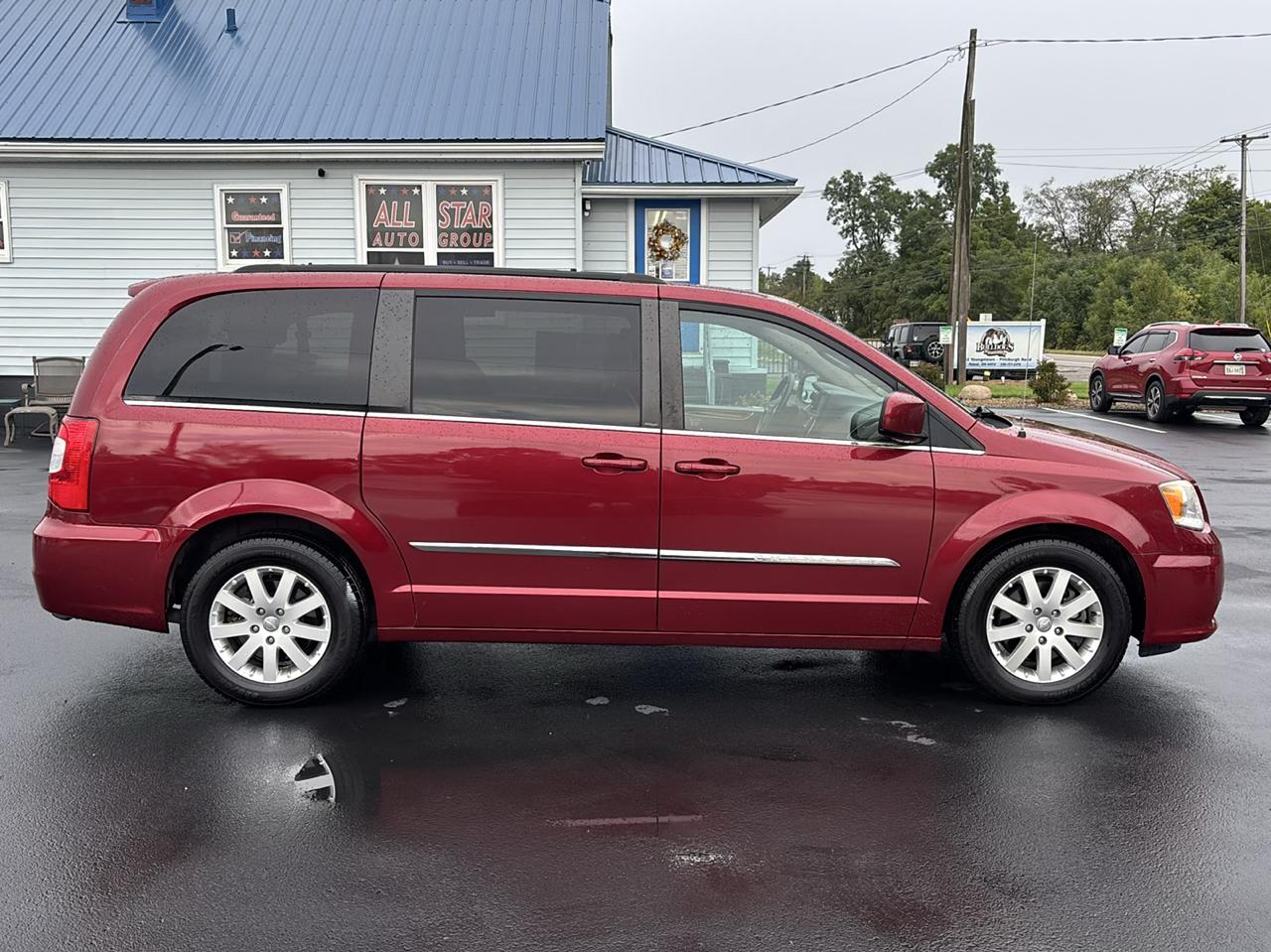 Chrysler Town & Country 4dr Wgn Touring 2013
