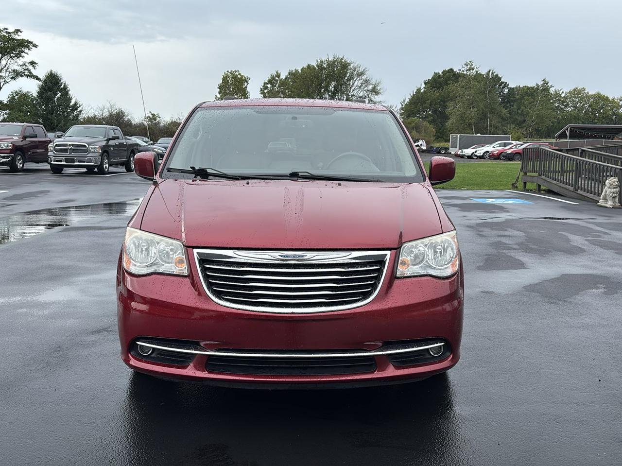 Chrysler Town & Country 4dr Wgn Touring 2013