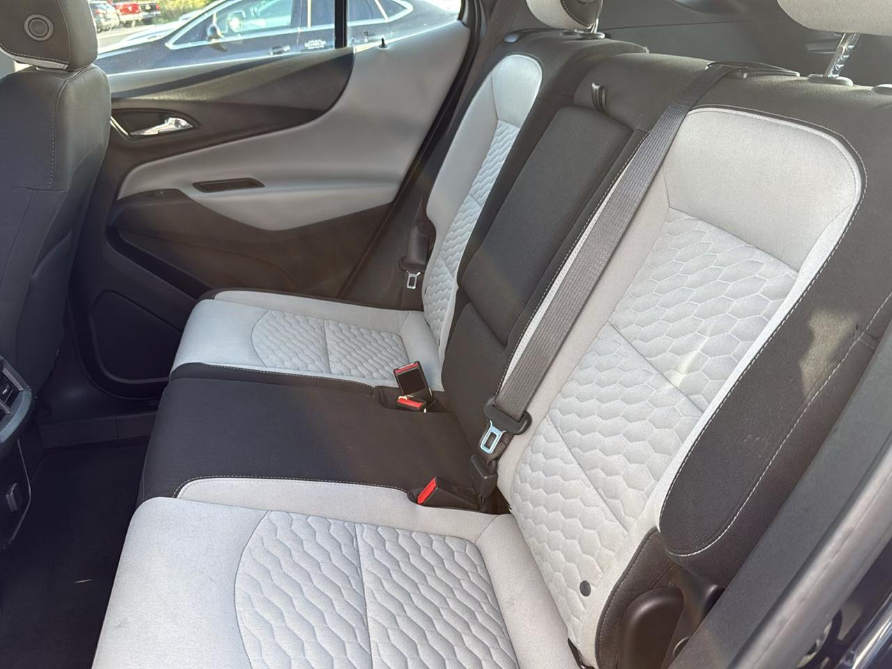Chevrolet Equinox FWD 4dr LS w/1LS 2018