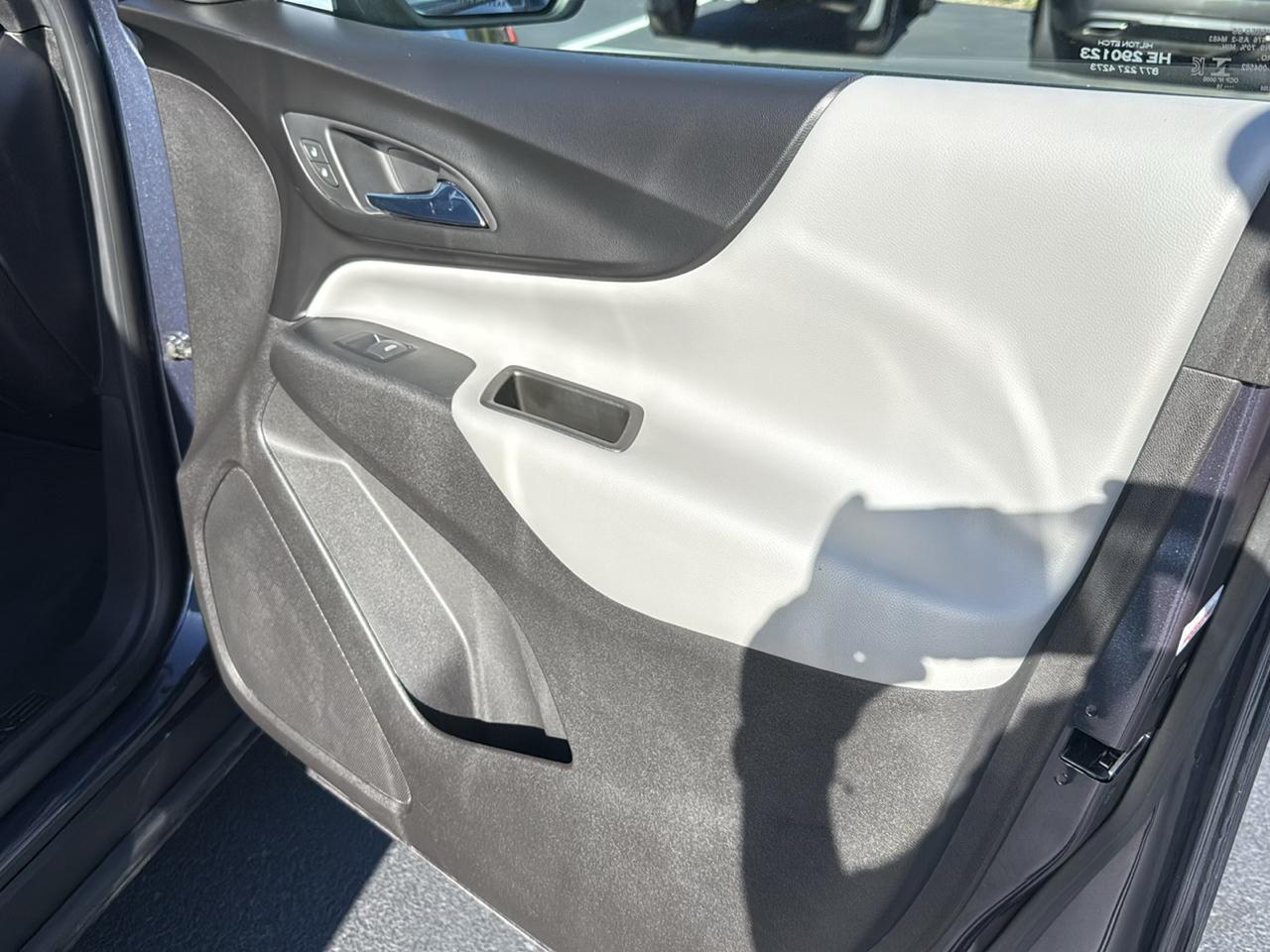 Chevrolet Equinox FWD 4dr LS w/1LS 2018