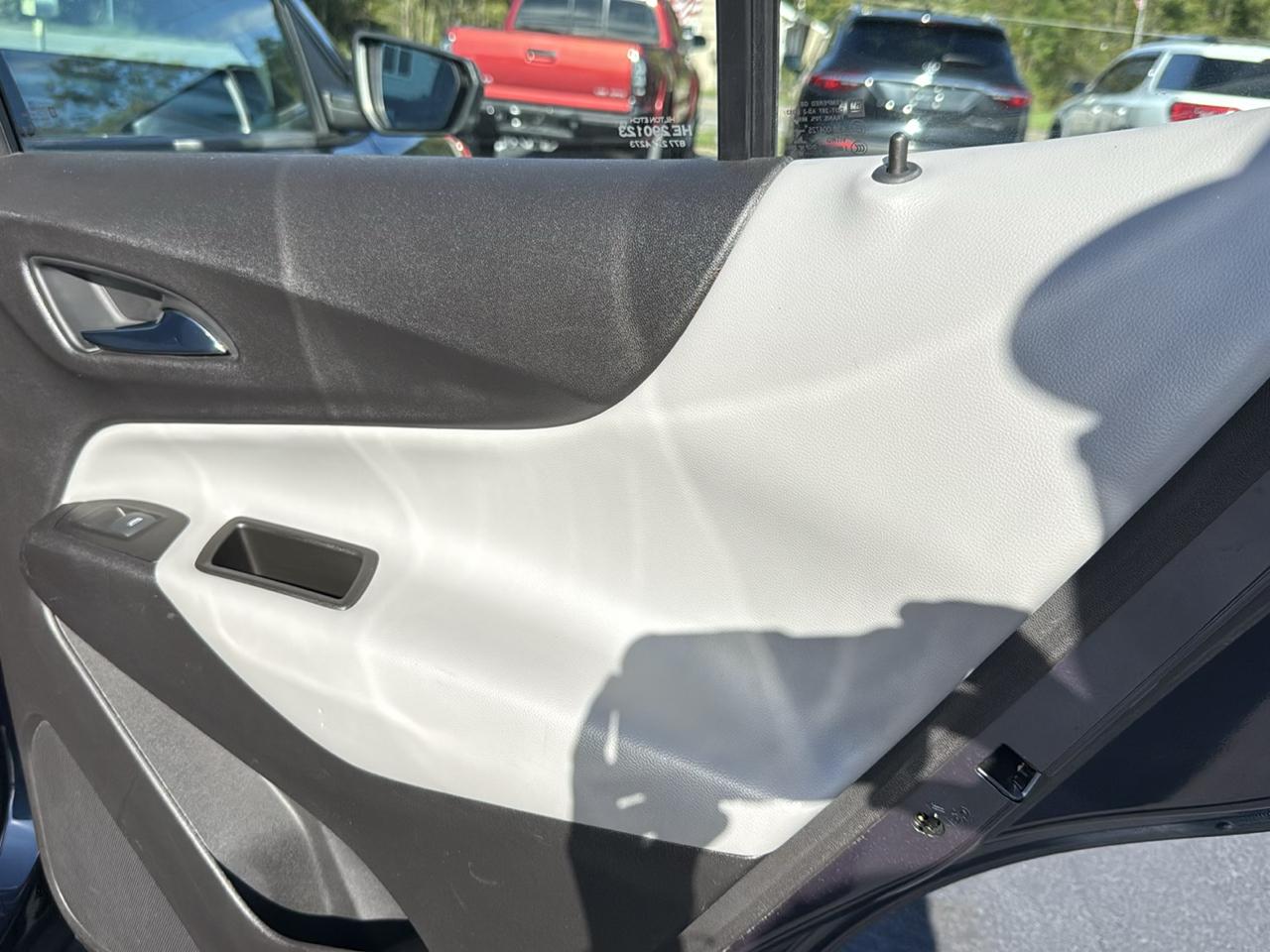 Chevrolet Equinox FWD 4dr LS w/1LS 2018