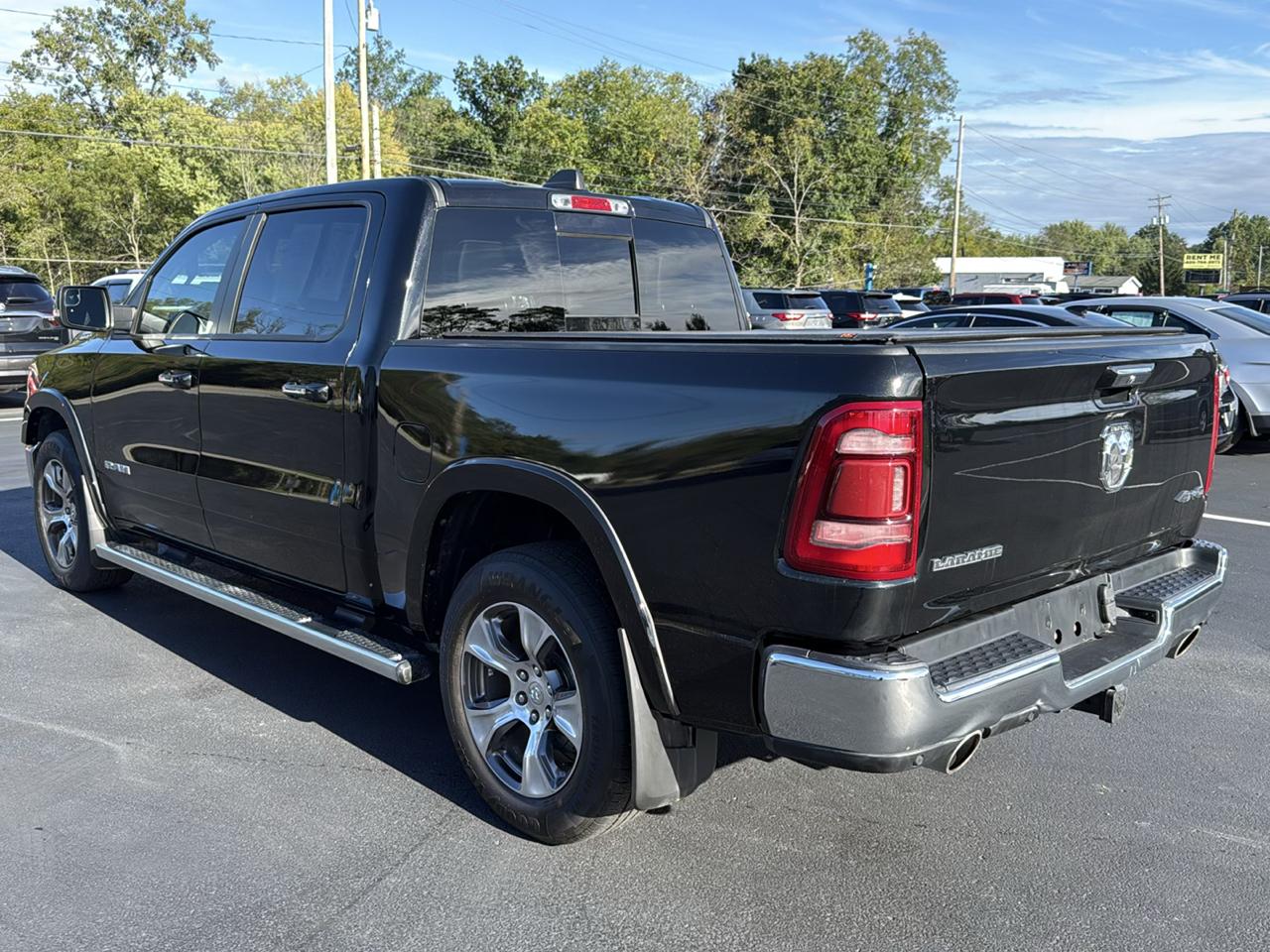 RAM 1500 Laramie 4x4 Crew Cab 5'7" Box 2019