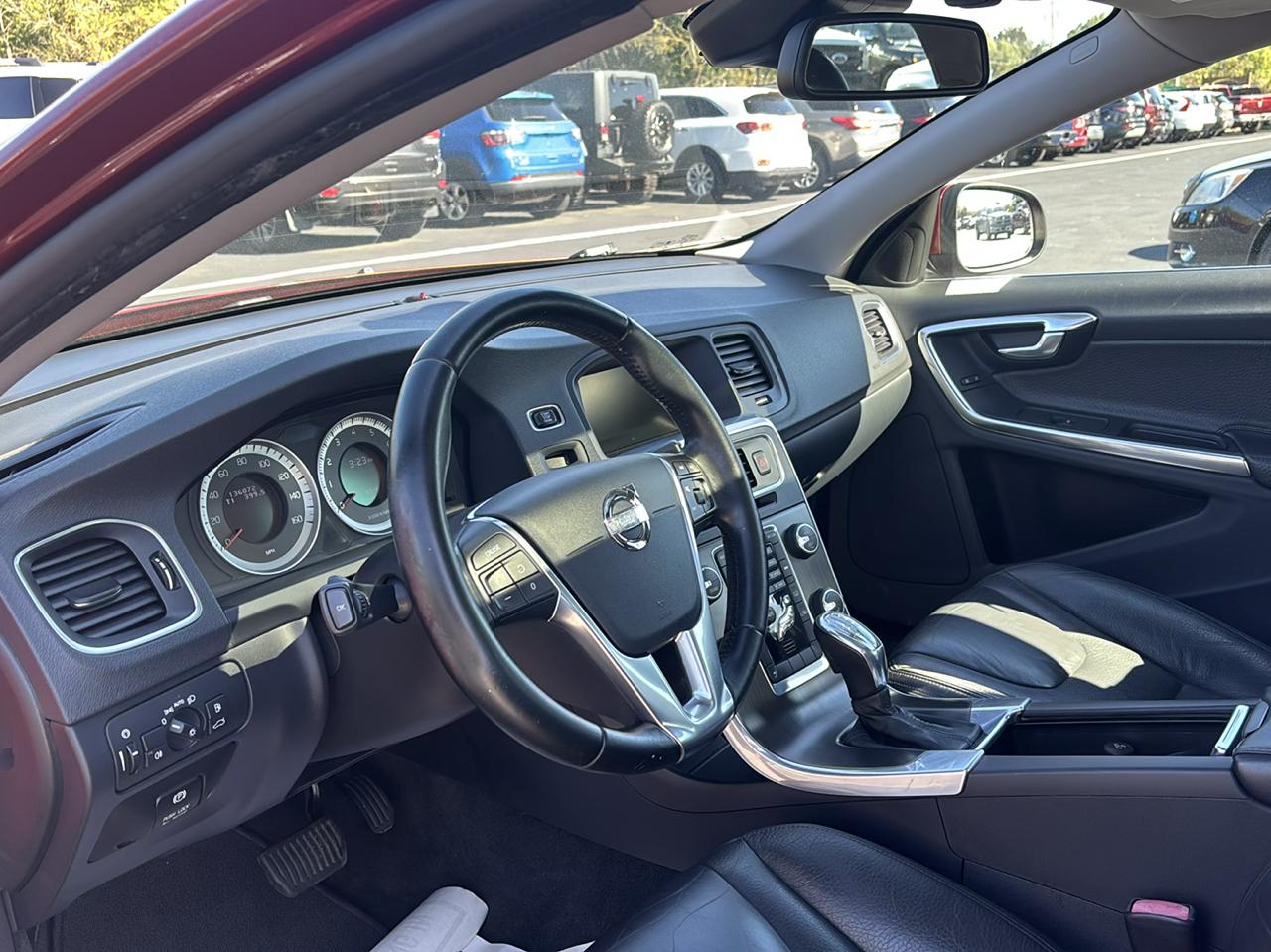 Volvo S60 4dr Sdn T5 AWD 2013