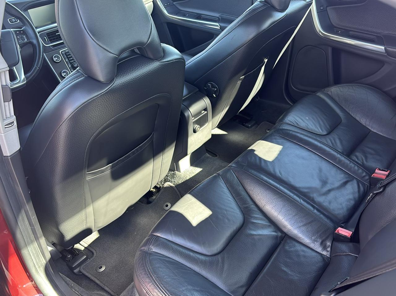 Volvo S60 4dr Sdn T5 AWD 2013