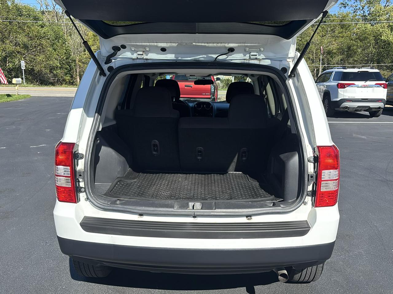 Jeep Patriot 4WD 4dr Latitude 2011