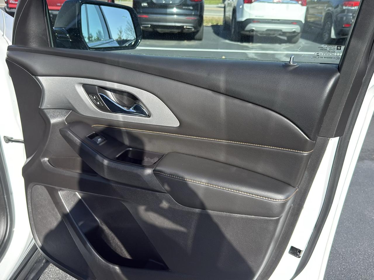 Chevrolet Traverse FWD 4dr LT Cloth w/1LT 2018