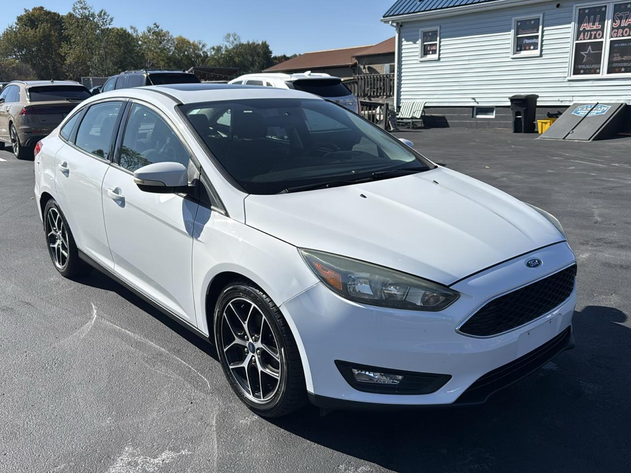 Ford Focus SEL Sedan 2017