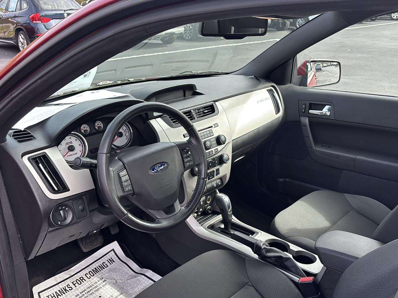 Ford Focus 2dr Cpe SES 2009