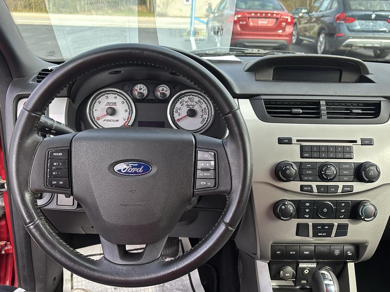Ford Focus 2dr Cpe SES 2009