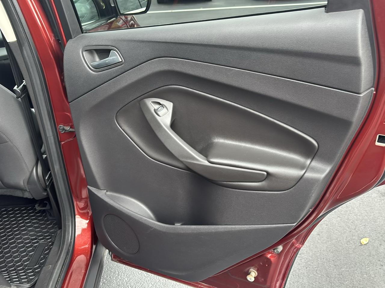 Ford Escape FWD 4dr SE 2014