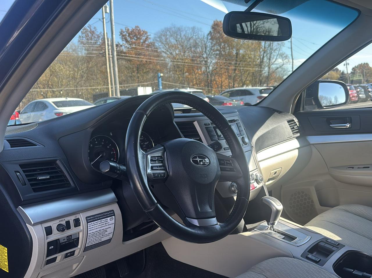 Subaru Outback 4dr Wgn H4 Auto 2.5i Premium 2012