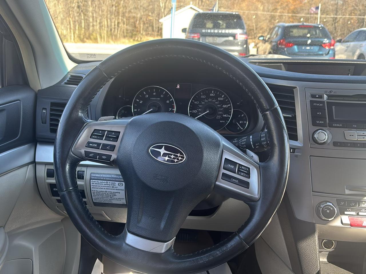 Subaru Outback 4dr Wgn H4 Auto 2.5i Premium 2012