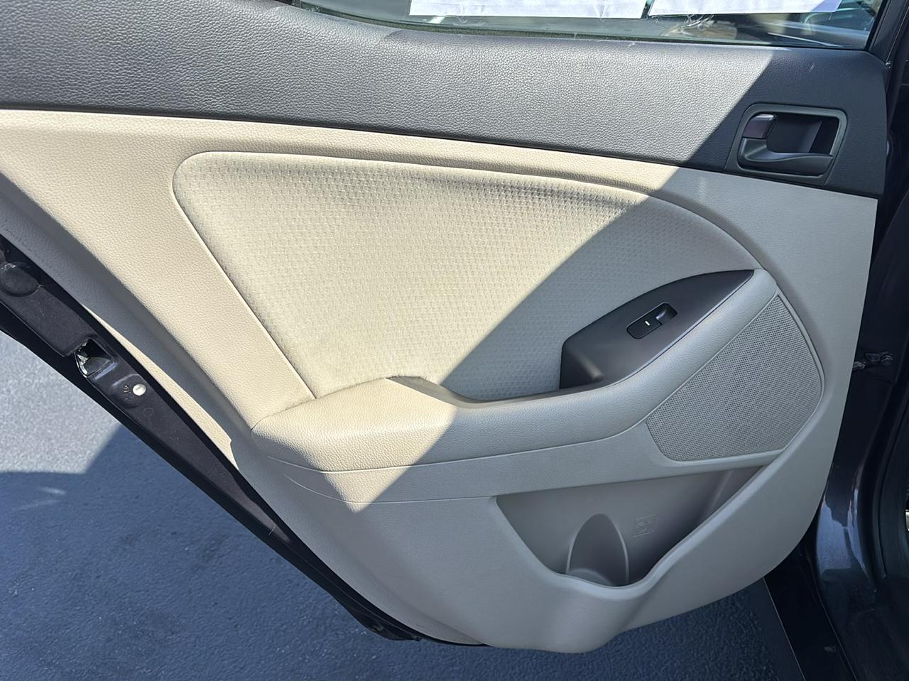 Kia Optima 4dr Sdn LX 2015