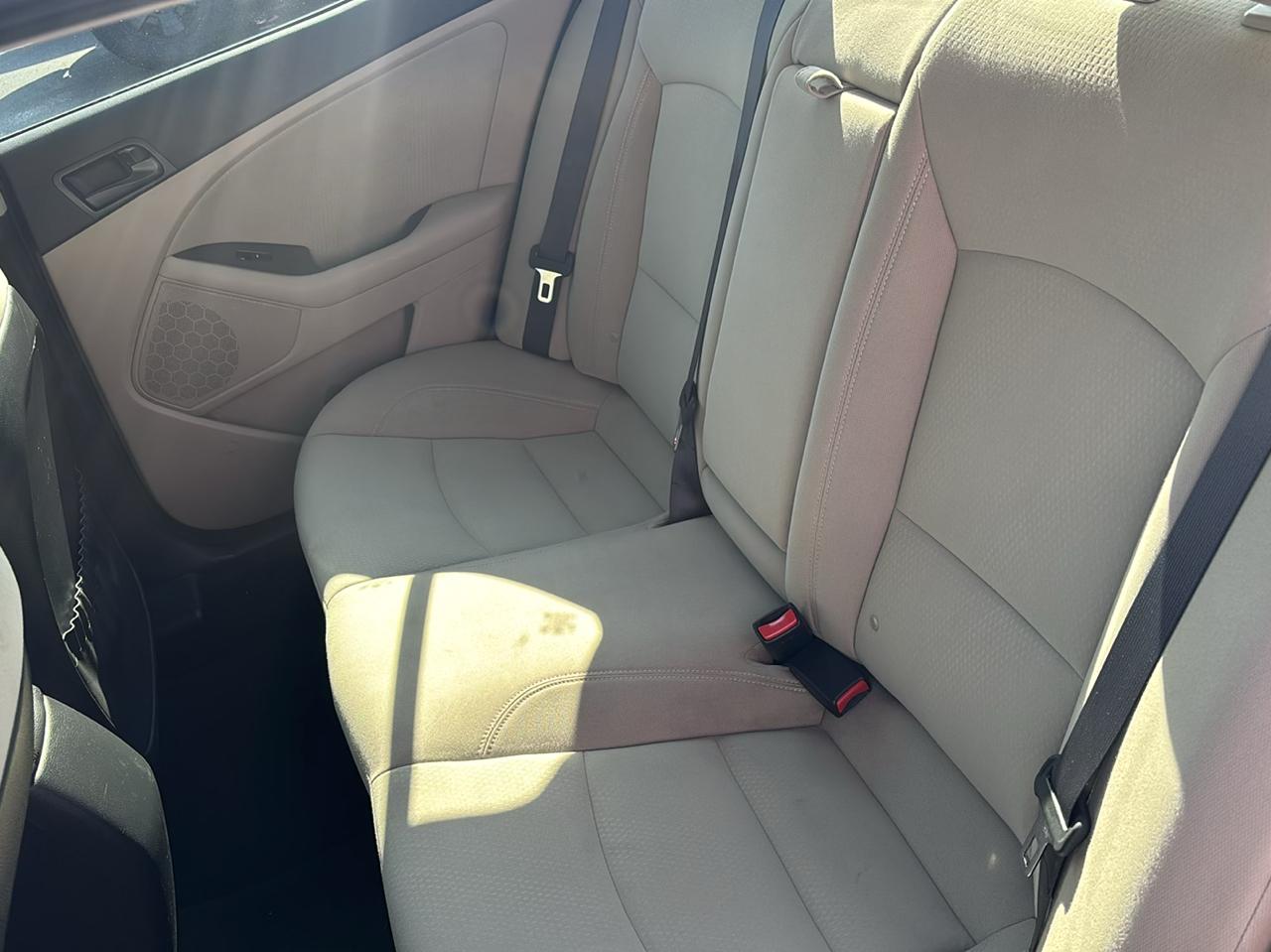 Kia Optima 4dr Sdn LX 2015