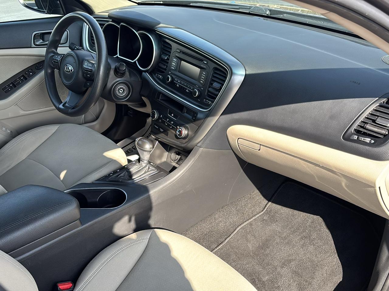 Kia Optima 4dr Sdn LX 2015