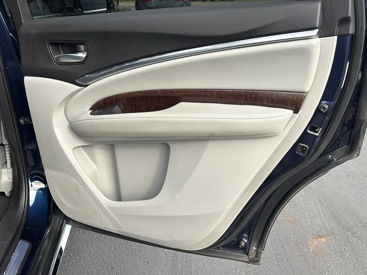 Acura MDX SH-AWD w/Technology Pkg 2017