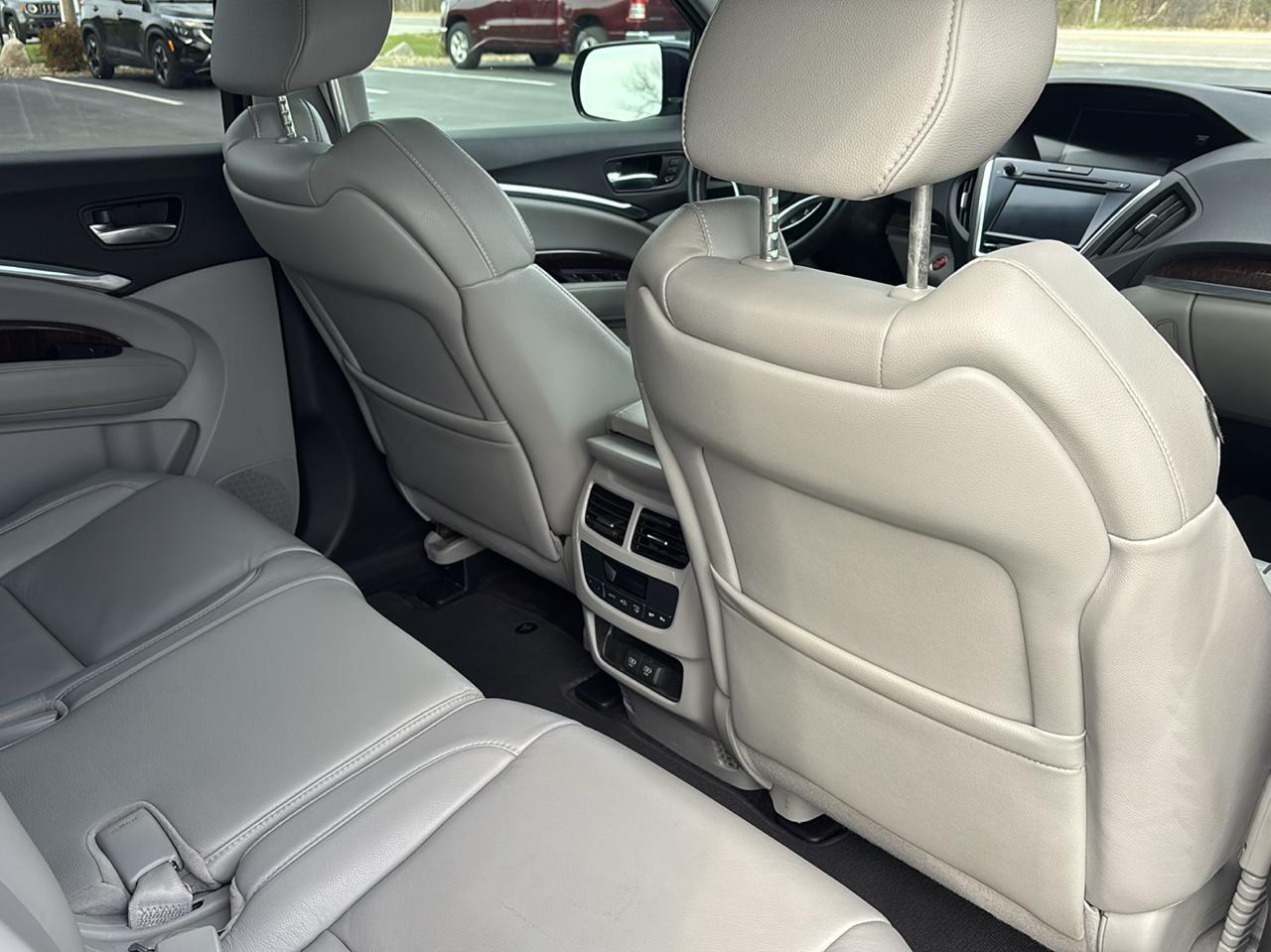 Acura MDX SH-AWD w/Technology Pkg 2017