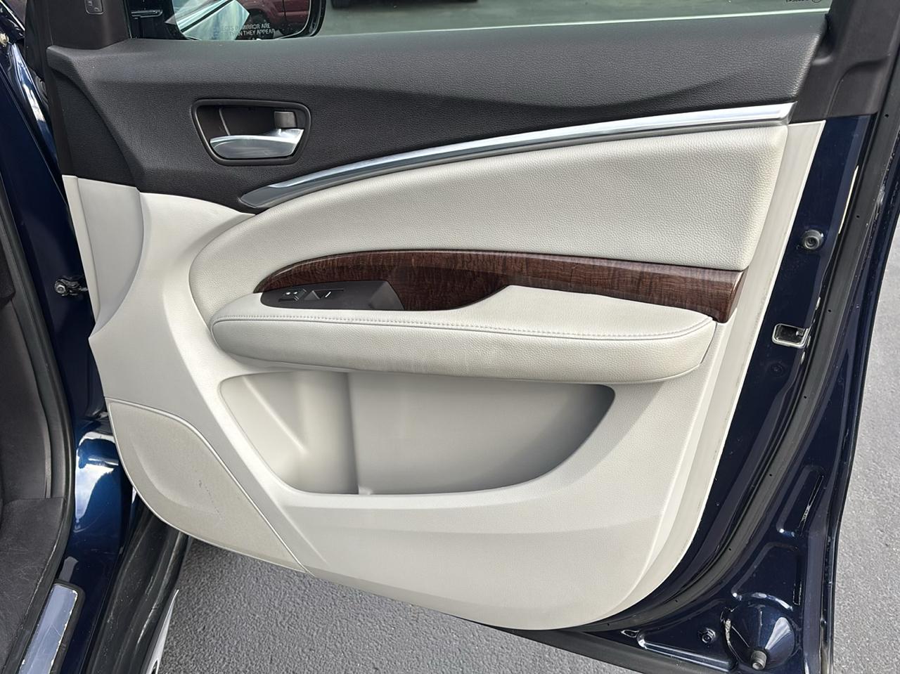 Acura MDX SH-AWD w/Technology Pkg 2017