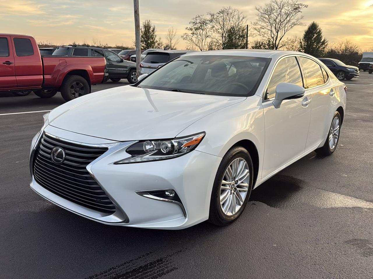 Lexus ES ES 350 FWD 2017