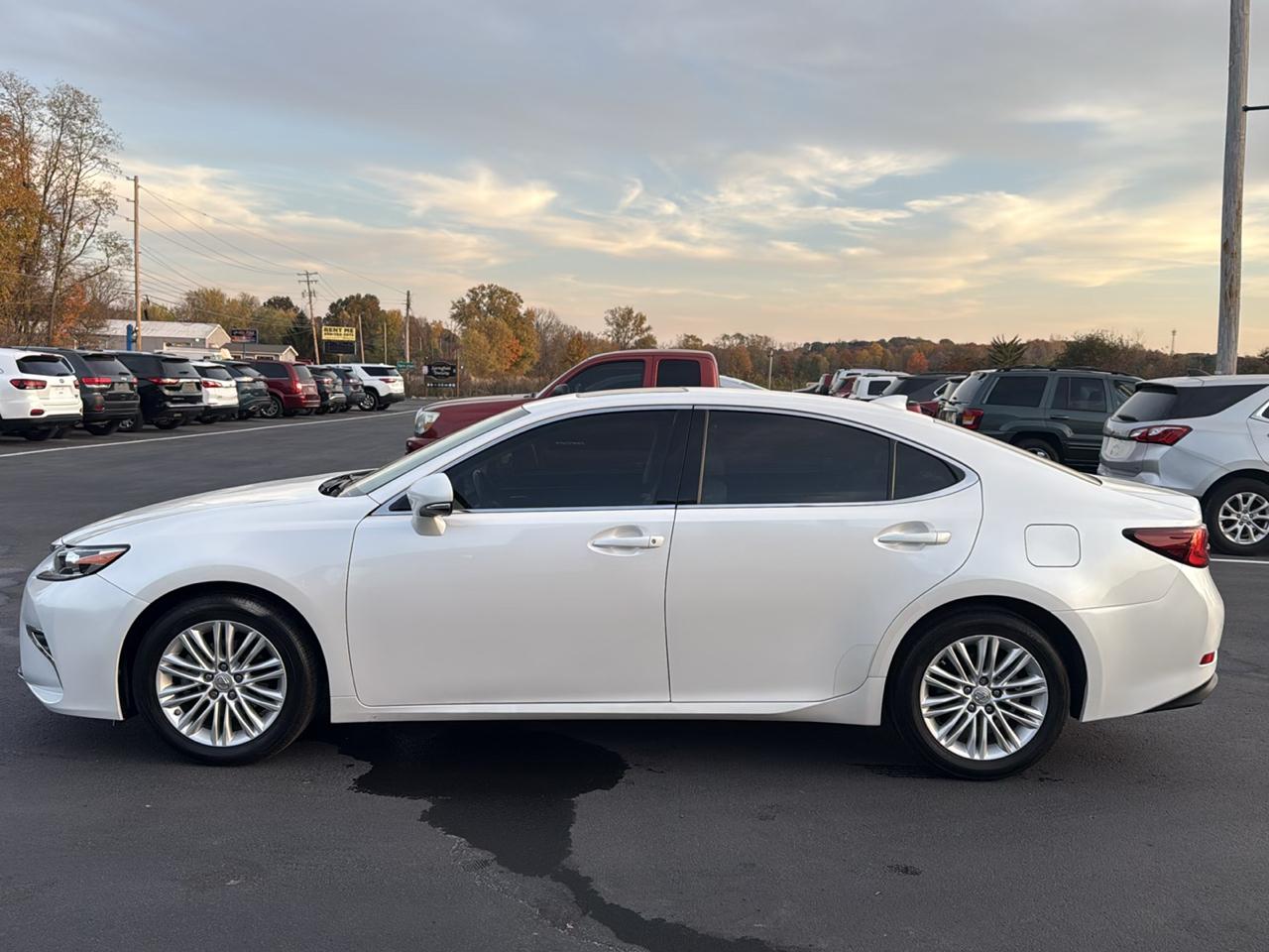 Lexus ES ES 350 FWD 2017