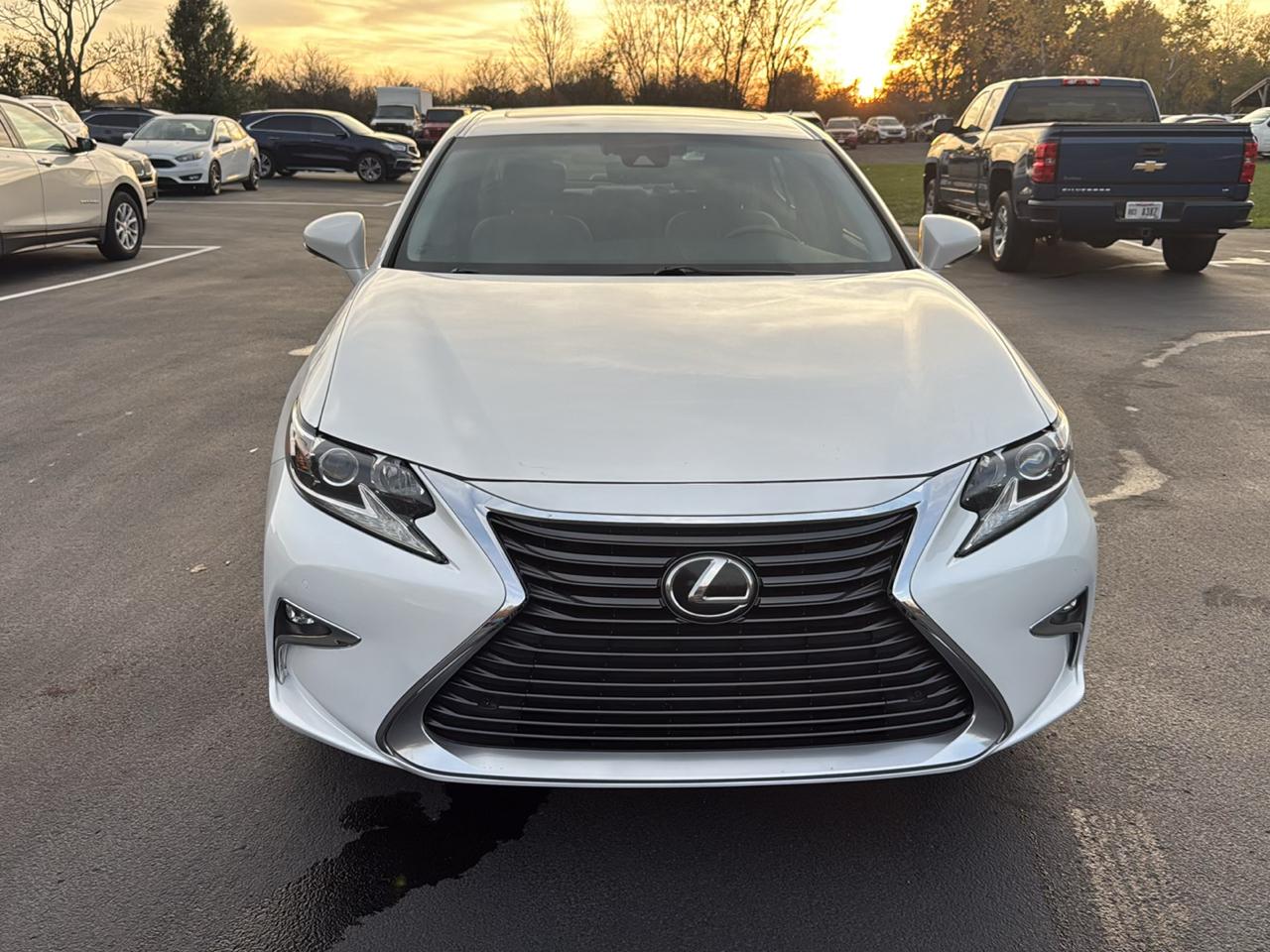 Lexus ES ES 350 FWD 2017