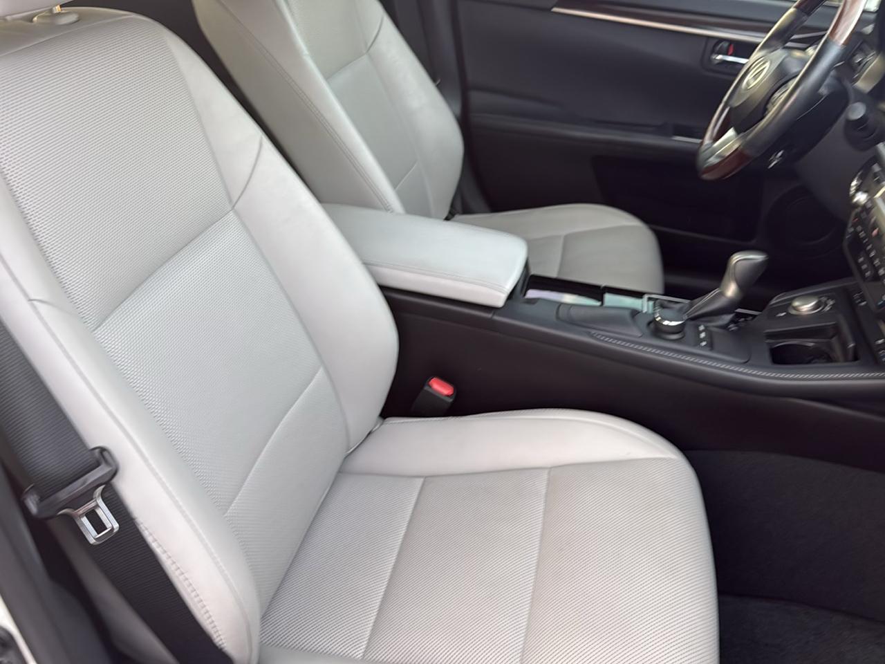 Lexus ES ES 350 FWD 2017
