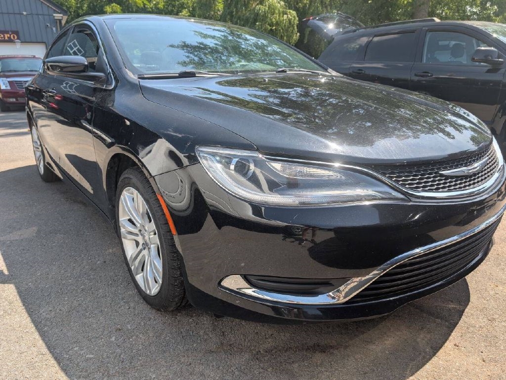 2015 Chrysler 200 Limited