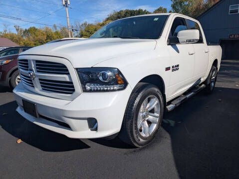 2016 RAM 1500 Sport Crew Cab SWB 4WD