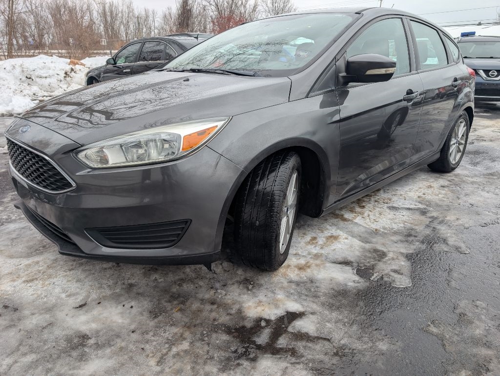 Ford Focus SE Hatch 2015