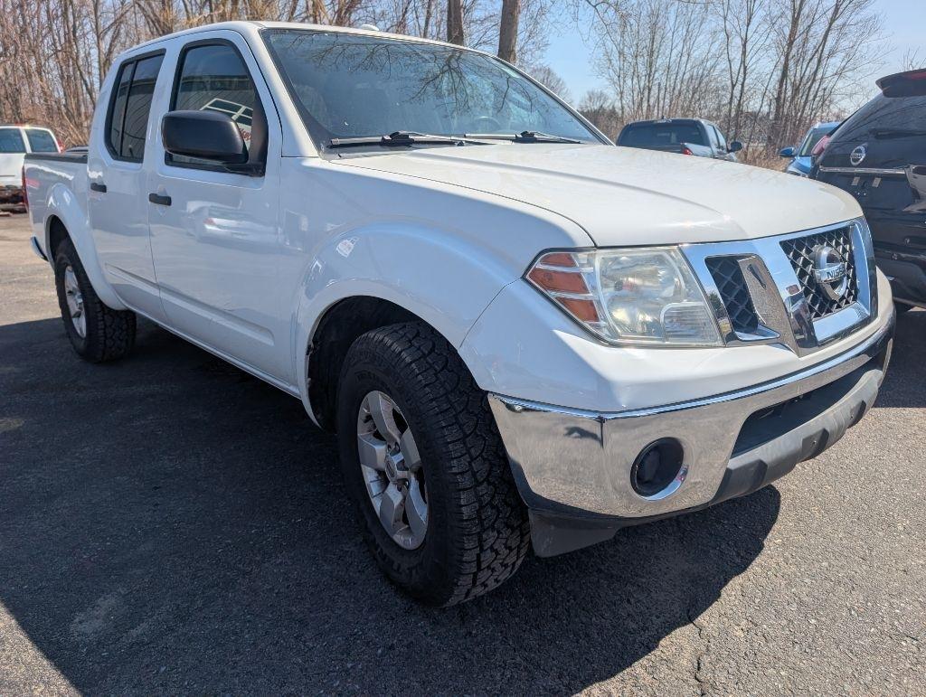 Nissan Frontier S Crew Cab 4WD 2011