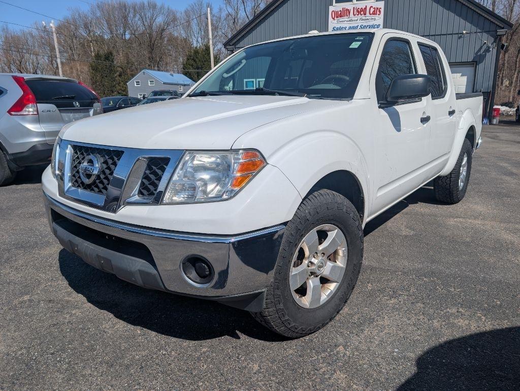 Nissan Frontier S Crew Cab 4WD 2011