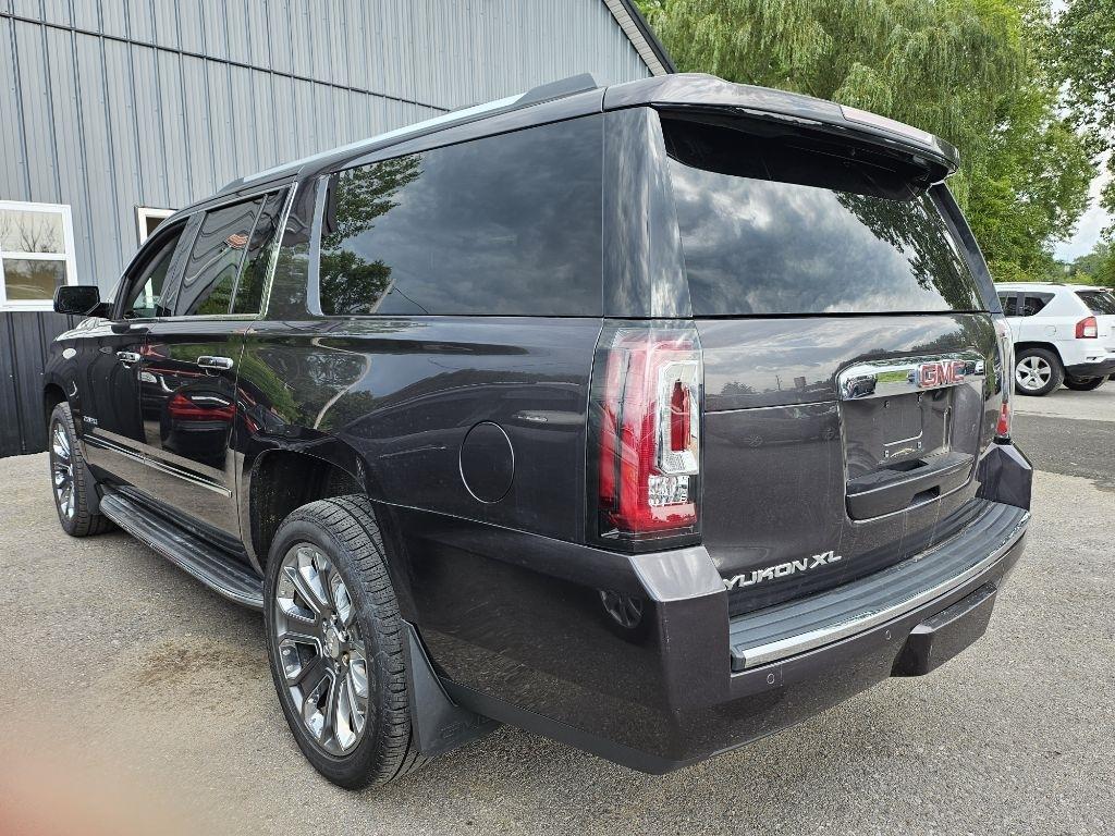 GMC Yukon XL 4WD 4dr Denali 2016