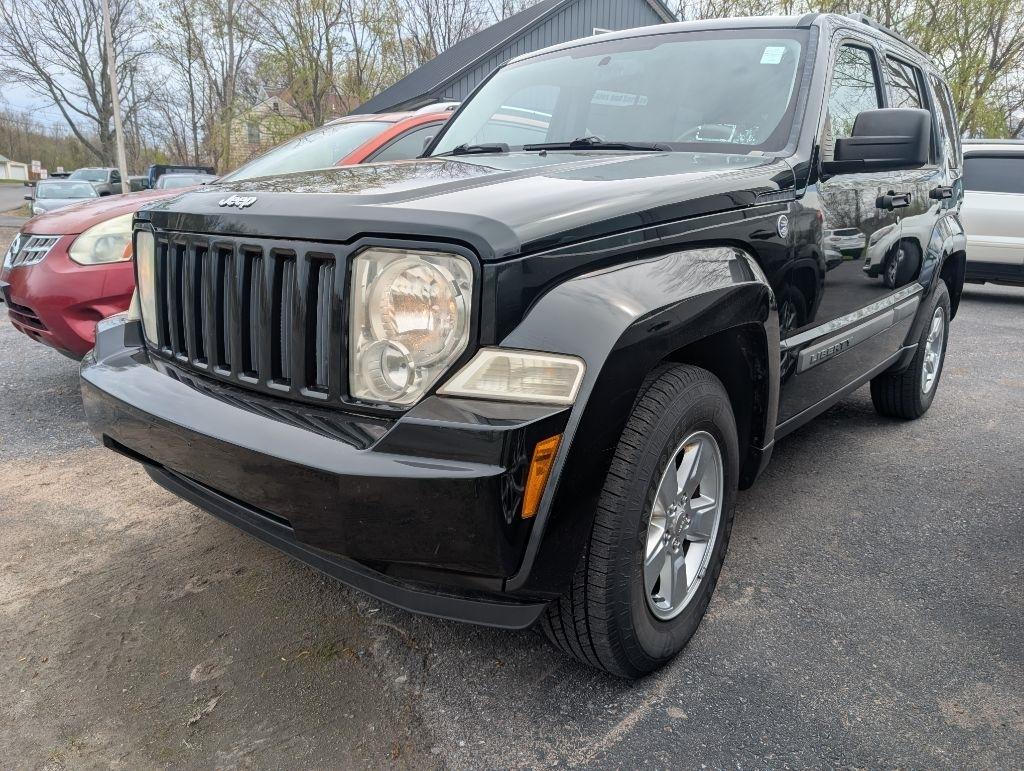 Jeep Liberty 4WD 4dr Sport 2012