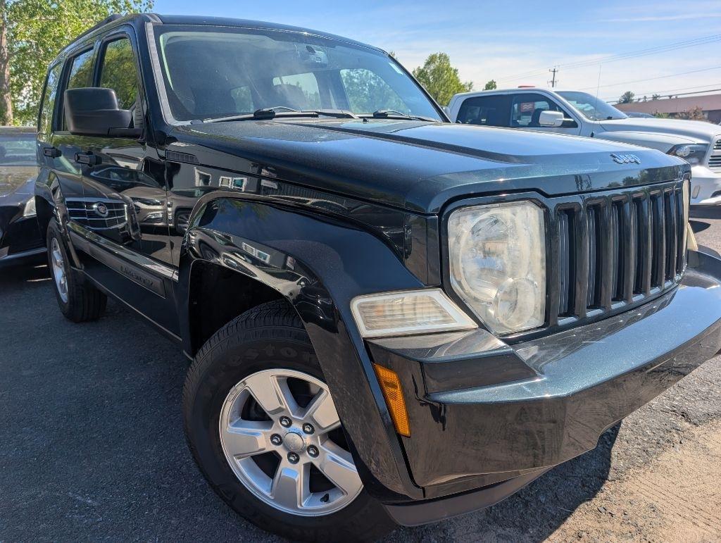 Jeep Liberty 4WD 4dr Sport 2012